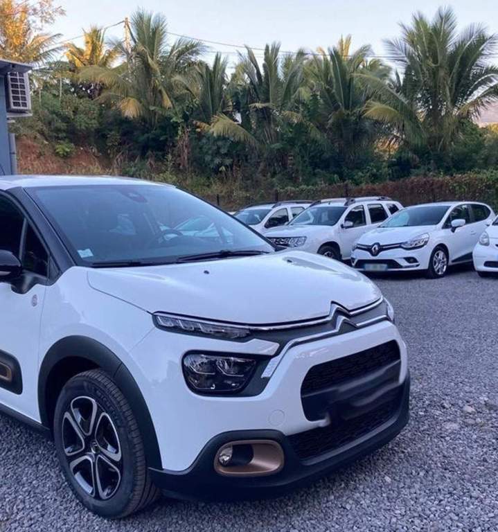 Voiture citadine à louer La Réunion