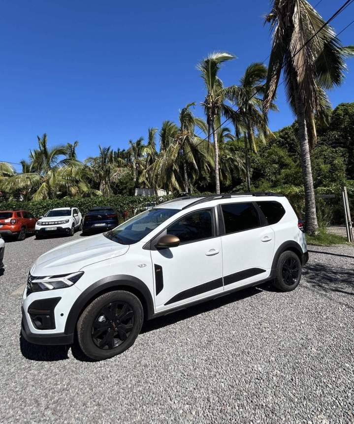 Location de voiture 7 places La Réunion